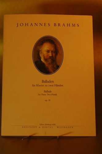 Balladen für Klavier zu 2 Händen op. 10 / Ballads for Piano Two-Hands. Herausgegeben von Gerd Sievers