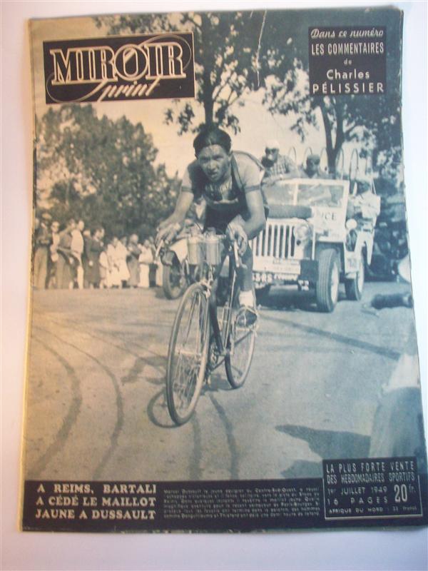 Miroir sprint. 1. Juillet 1949. A Reims, Bartali a cede le Maillot Jaune a Dussault. 1. Etappe: Paris - Reims. Tour de France 