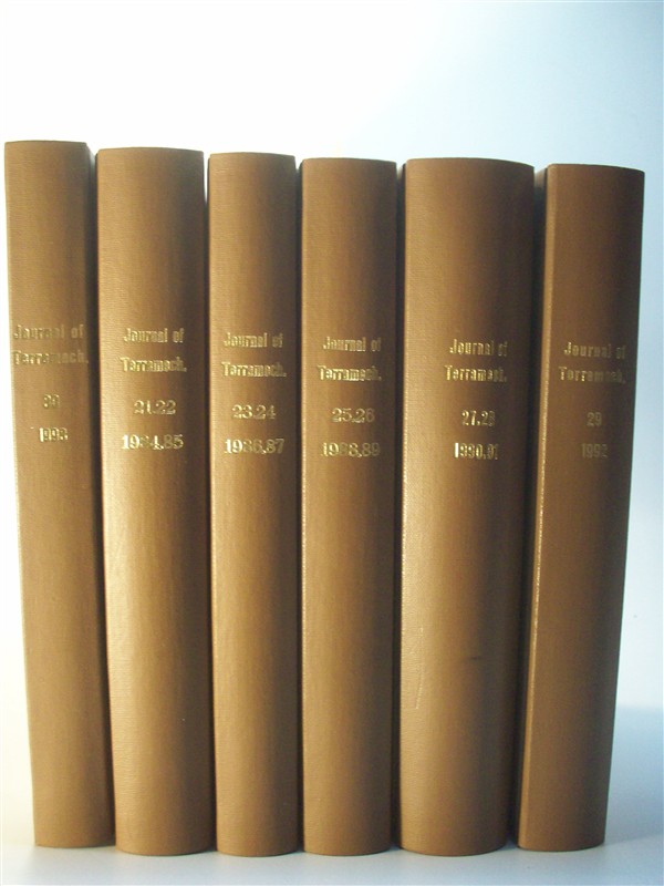 Journal of Terramechanics. Jahrgang 21 /1984 bis Jahrgang 30 / 1993. 10 Jahrgänge in 6 Büchern. ISSN:  0022 - 4898